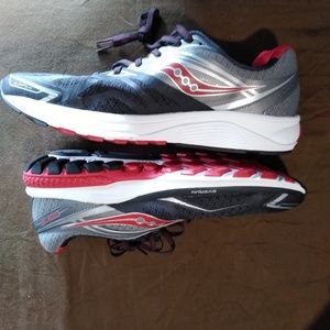 Saucony Running shoe Ride 9